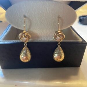 14k gold and diamond earrings